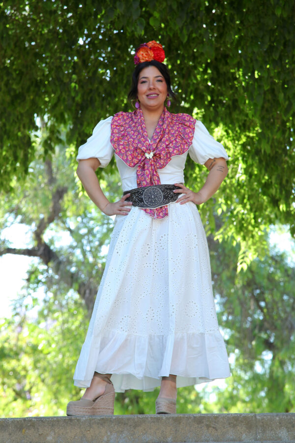 14-de-mayo-23-scaled FALDA PERFORADA ADRIANA BLANCA