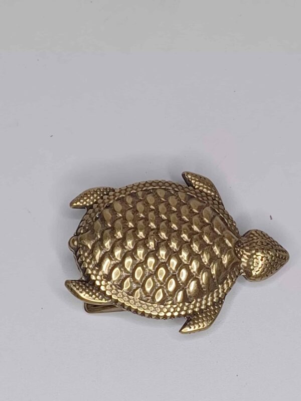 Hebilla tortuga dorada