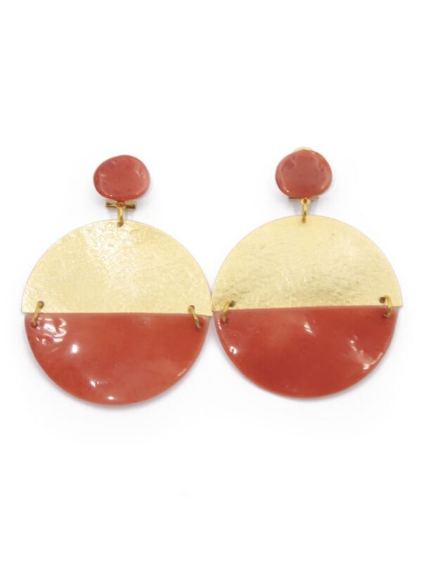 Pendiente de flamenca aro grande piedras cristal color coral y metal dorado