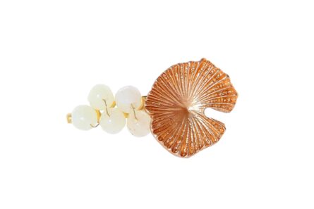 Broche dorado de nenúfar con bolas de piedra Ágata en beige - Imagen 1