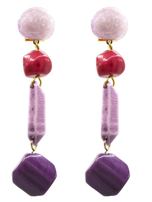 Pendiente de flamenca grande piedras nácar color malva, buganvilla y morado