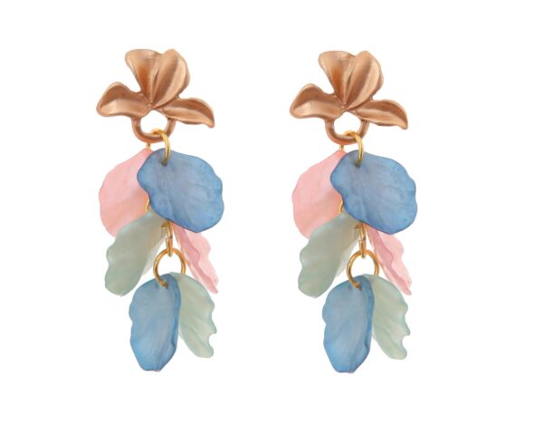 Pendientes de pétalos azul, rosa palo y verde jabonoso con cabezal en forma de hojas