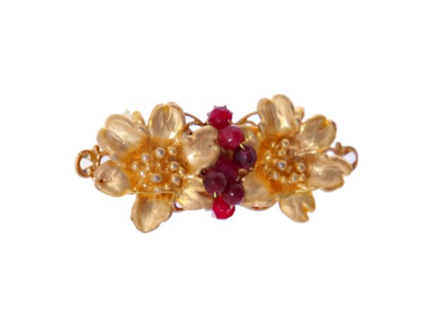 Broche con dos flores y bolas de piedra Ágata en burdeos