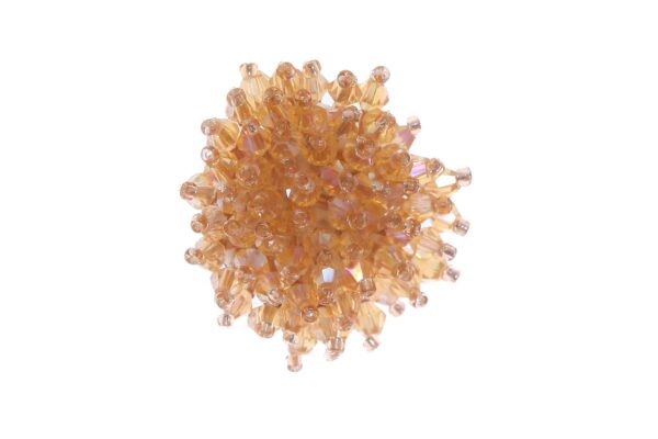 C02555-X6 Broche con apliques de cristal en color Beige Oscuro