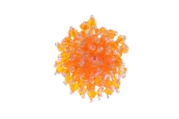 Broche con apliques de cristal en color naranja