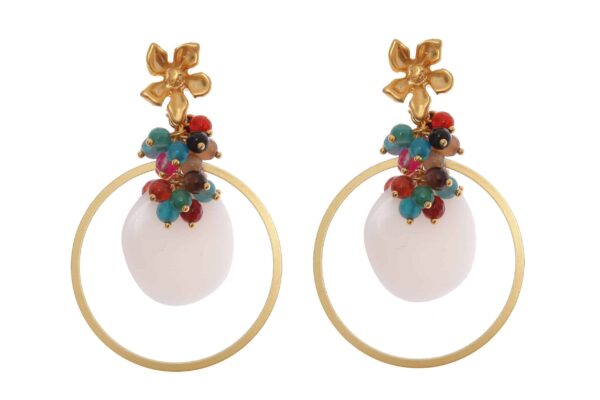 Pendientes blancos de aro con bolas de piedra Ágata en multicolor