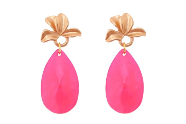 Pendiente de flamenca de lágrima de piedra cristal color fucsia con cabezal de hojas