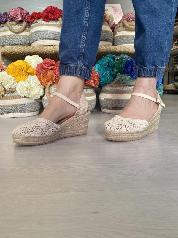 Espartos de crochet con cuña