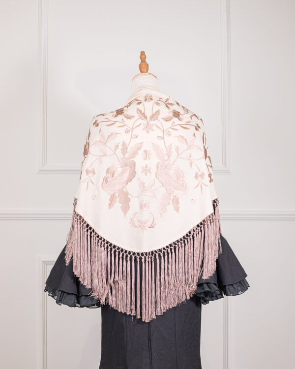 Mantón Amara Beige bordado en nude