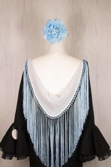 Mantón niña blanco fleco celeste - Imagen 1