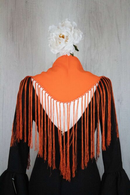 Mantón niña naranja - Imagen 1