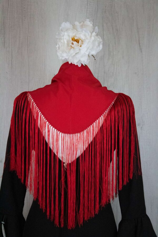 Mantón niña rojo