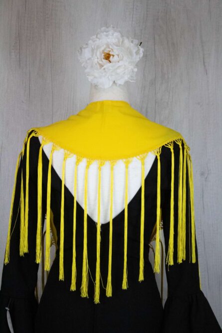 Mantón niña amarillo - Imagen 1