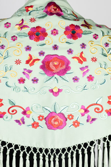 Mantón Carmen Verde Jabonoso - Imagen 3