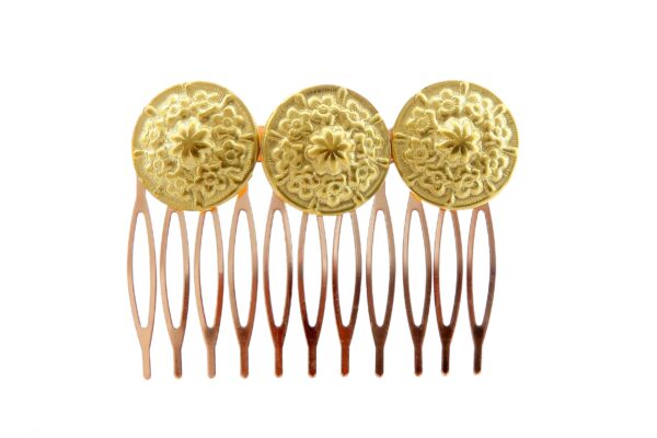 Peinecillo de flamenca botones dorados