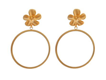 Pendientes dorados  de aro fino y margaritas - Imagen 1