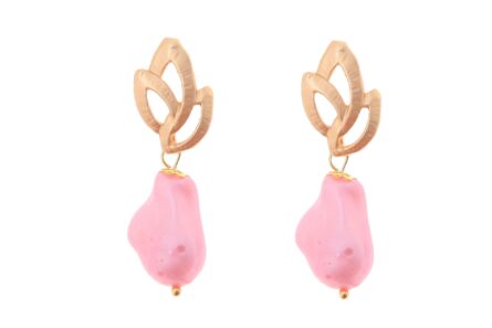Pendiente de piedras nácar rosa palo con cabezal de hojas - Imagen 1