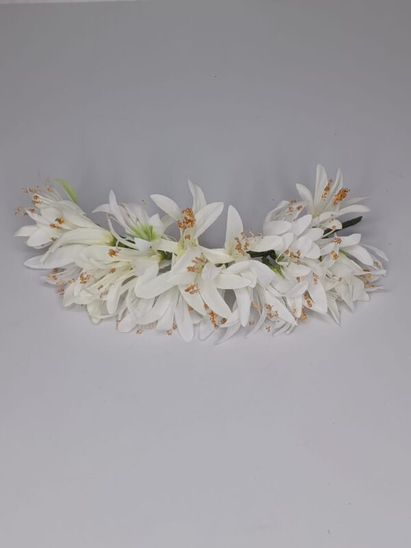 Diadema de jazmines blanca