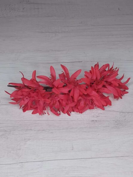 Diadema de jazmines rojo cereza - Imagen 1