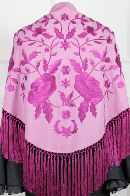 Mantón Amara Rosa bordado en Frambuesa Mantón Amara Rosa bordado en Frambuesa - Imagen 2