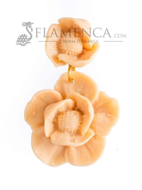 Pendientes de flamenca de resina beig