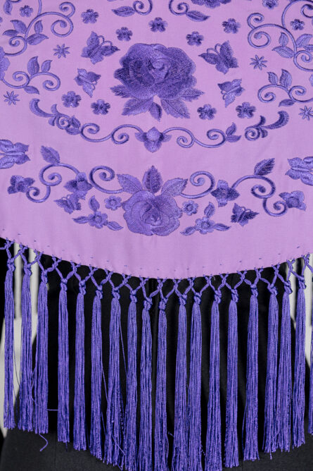 Mantón Carmen Malva bordado en Morado - Imagen 3