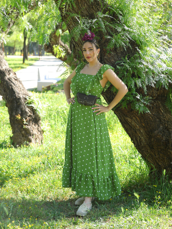 Bata de lunares verde