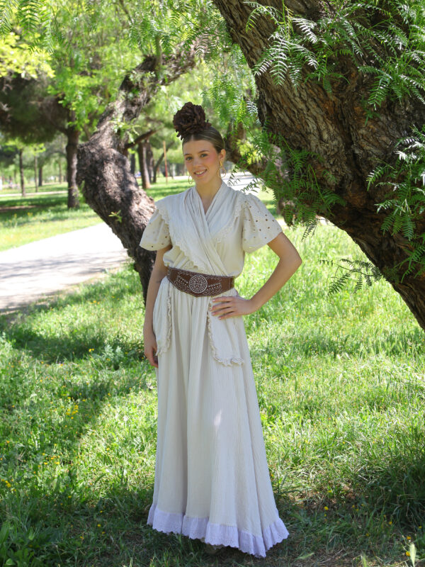 Conjunto de Falda y Piquillo Bambula Tira Bordada Beige
