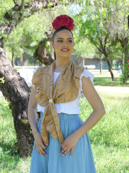 Piquillo Beige Perforado - Imagen 1